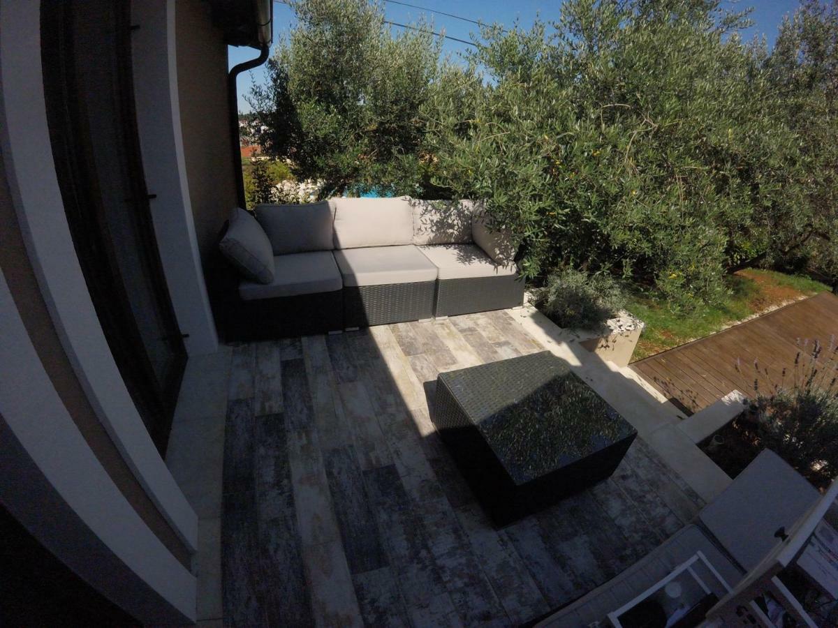 Apartments Romy Pula Exterior photo